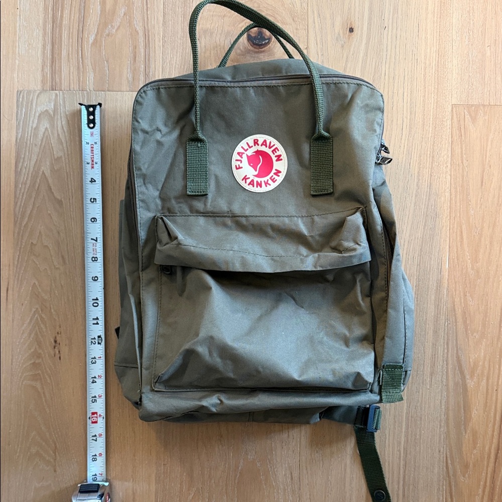 Fjallraven Kånken Olive Green Backpack